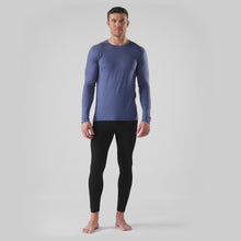 Load and play video in Gallery viewer, Smartwool Men&#39;s Classic All-Season Merino 150 Long Sleeve Base Layer Top (Nightfall Blue)
