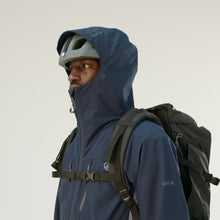 Load and play video in Gallery viewer, Dare 2B Men's Arising IV Waterproof Jacket (Navy/Mercury)
