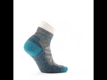 Load and play video in Gallery viewer, Smartwool Women&#39;s Performance Hike Light Cushion Merino Blend Ankle Socks (Ash/Charcoal)
