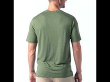 Load and play video in Gallery viewer, Smartwool Men&#39;s Merino Short Sleeve Technical Tee (Fern Green)
