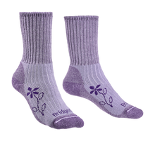 Load image into Gallery viewer, Bridgedale Women&#39;s Hike Midweight Merino Comfort Boot Length Socks (Violet)

