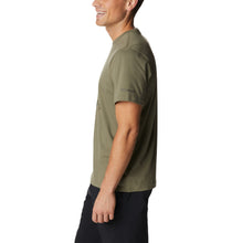 Load image into Gallery viewer, Columbia Men&#39;s Rapid Ridge Graphic Tee (Stone Green/CSC Camo Graphic)
