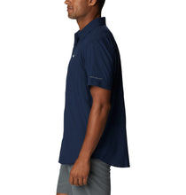 Load image into Gallery viewer, Columbia Men&#39;s Silver Ridge Short Sleeve Utility Shirt (Collegiate Navy)
