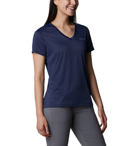 Columbia Women's Hike Short Sleeve V Neck Tee (Nocturnal)
