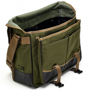Daiwa Wilderness Game Bag 3 (Olive Green/Brown)