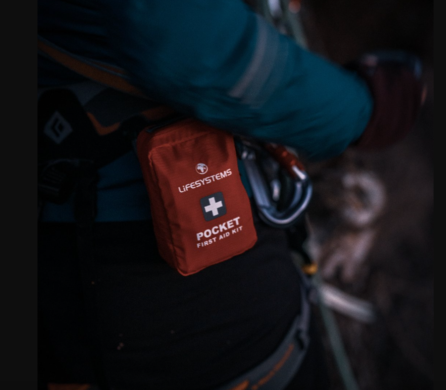 Lifesystems Pocket First Aid Kit