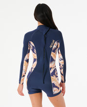 Load image into Gallery viewer, Rip Curl Women&#39;s Dawn Patrol 2/2 Long Sleeve Spring Wetsuit (Navy/Peach)
