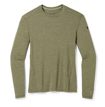 Load image into Gallery viewer, Smartwool Men&#39;s Classic Thermal Merino 250 Crew Neck Base Layer Top (Winter Moss)

