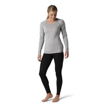 Load image into Gallery viewer, Women&#39;s Classic All-Season Merino 150 Long Sleeve Base Layer Crew Top (Light Grey Heather)
