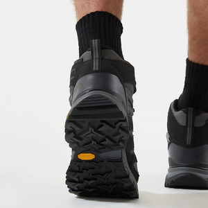 The North Face Men's Hedgehog Futurelight Waterproof Mid Trail Boots (Black/Zinc Grey)